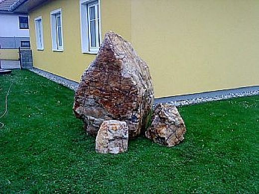 Familie Strondl, Groß Siegharts